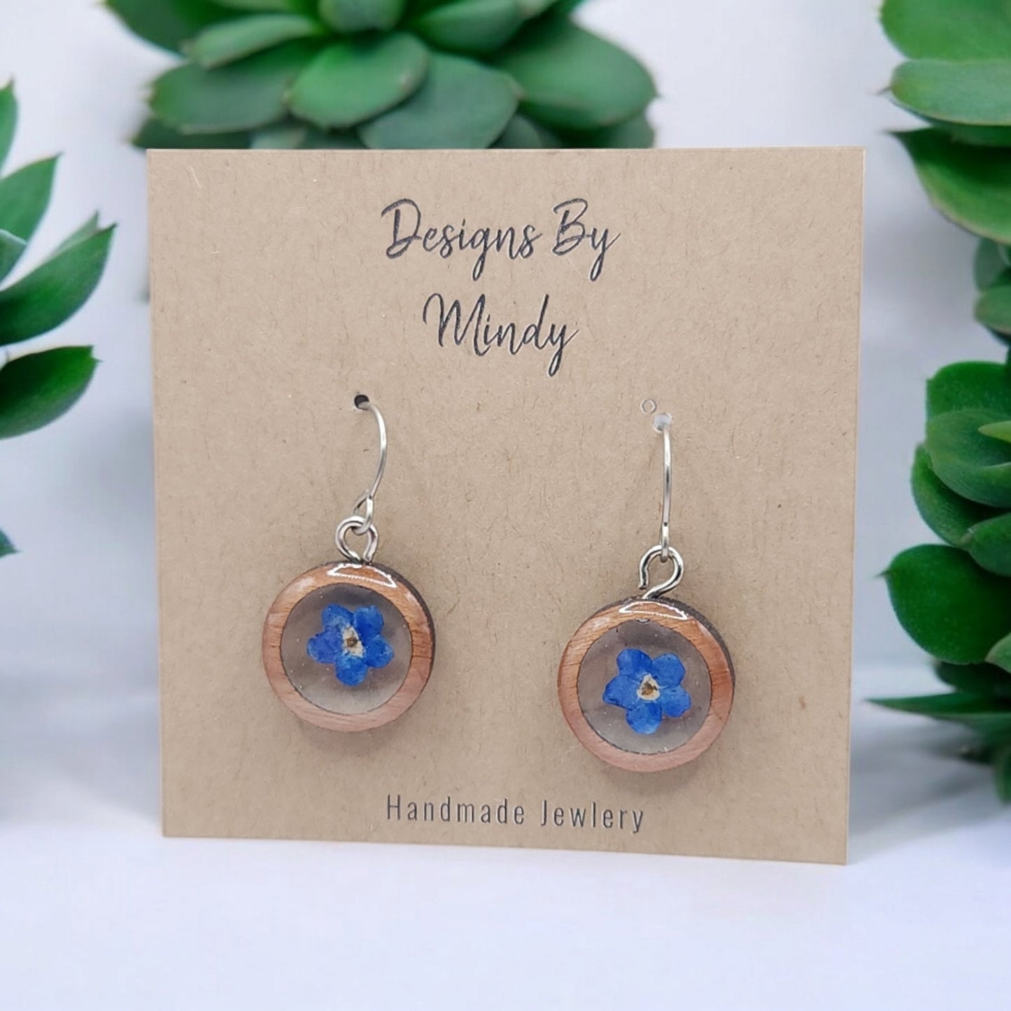 Forget-me-nots Blue Flower Earrings In Wood Bezel