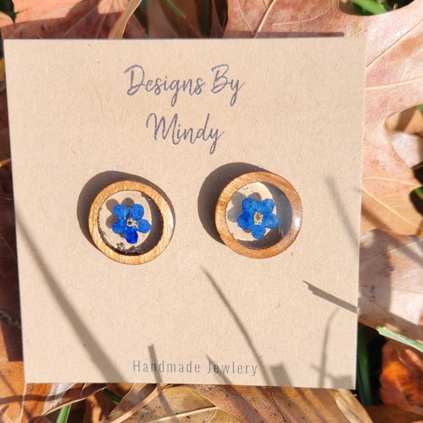 Forget-me-nots Blue Flower Earrings In wood bezel
