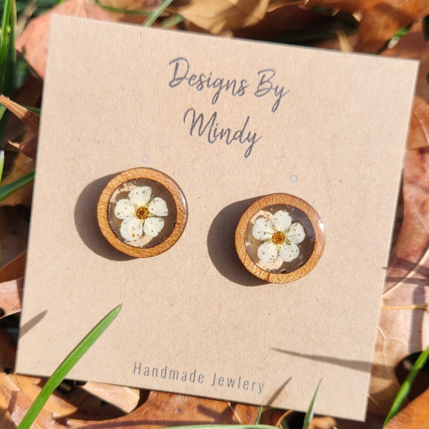White Flower Earrings In wood bezel